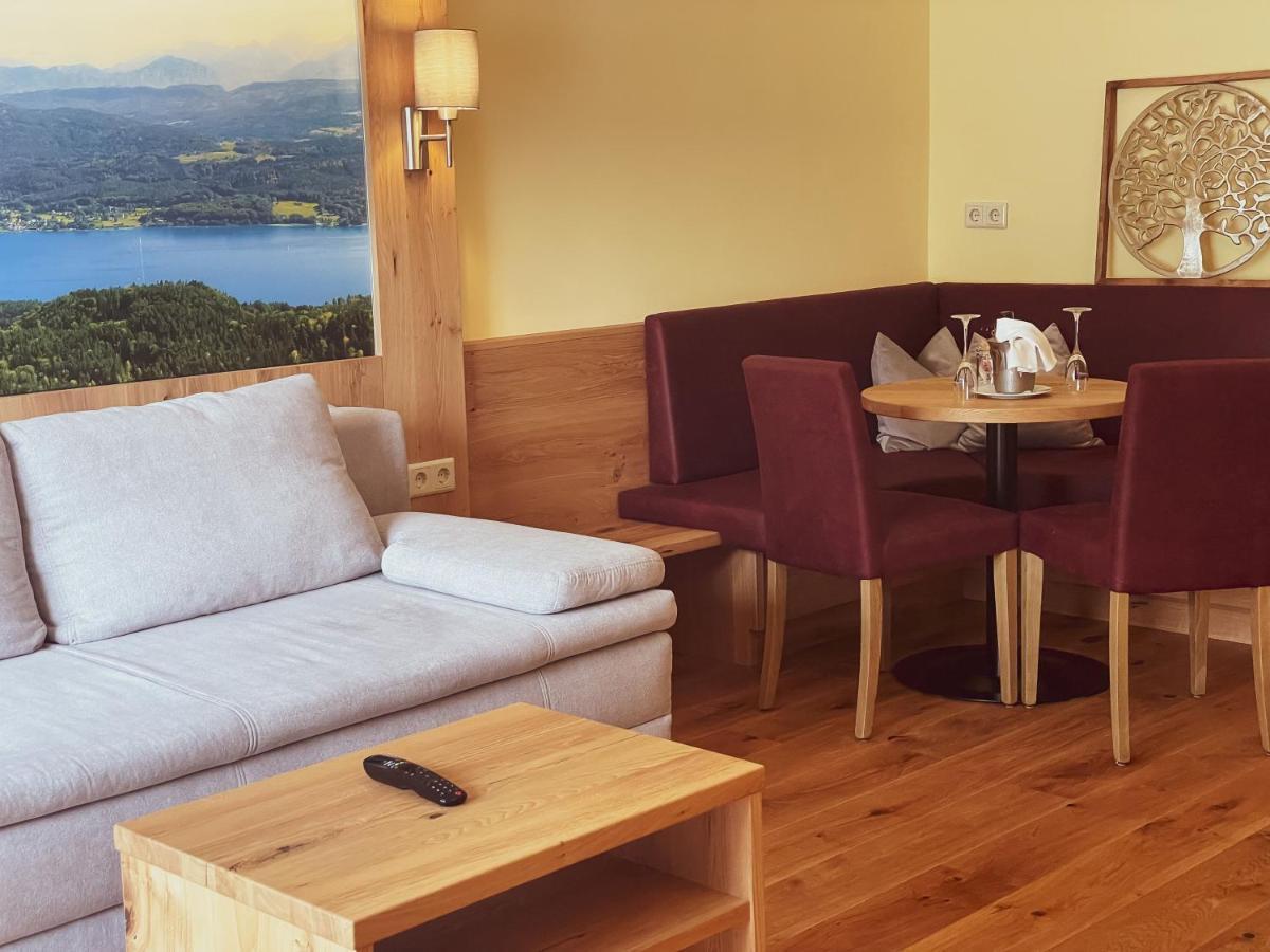 Hotel Kaernten Krumpendorf Ngoại thất bức ảnh
