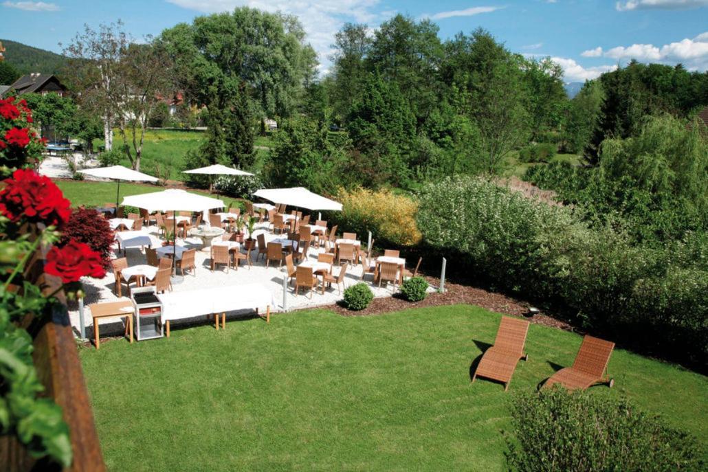 Hotel Kaernten Krumpendorf Ngoại thất bức ảnh
